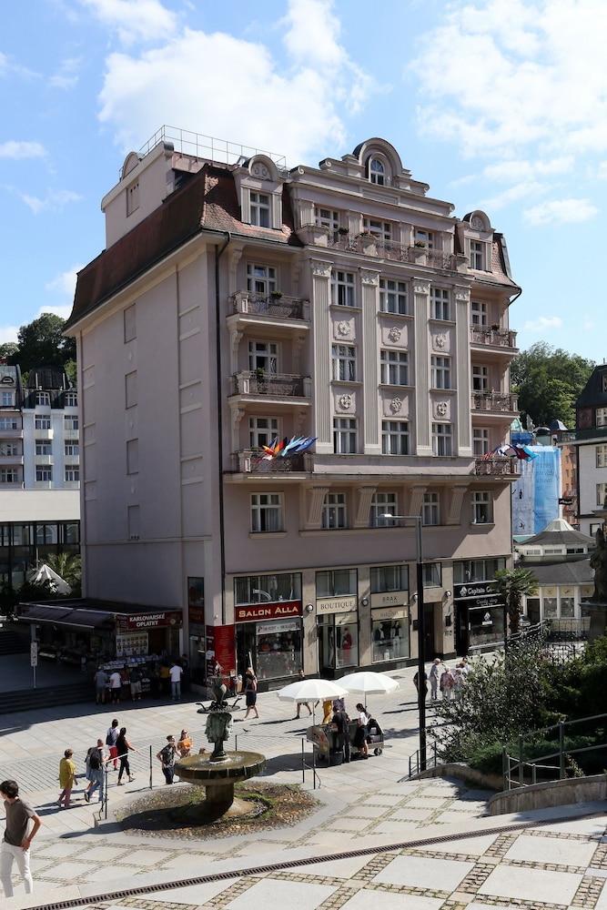 ASTORIA Hotel & Medical Spa, Depandance Wolker 4/71