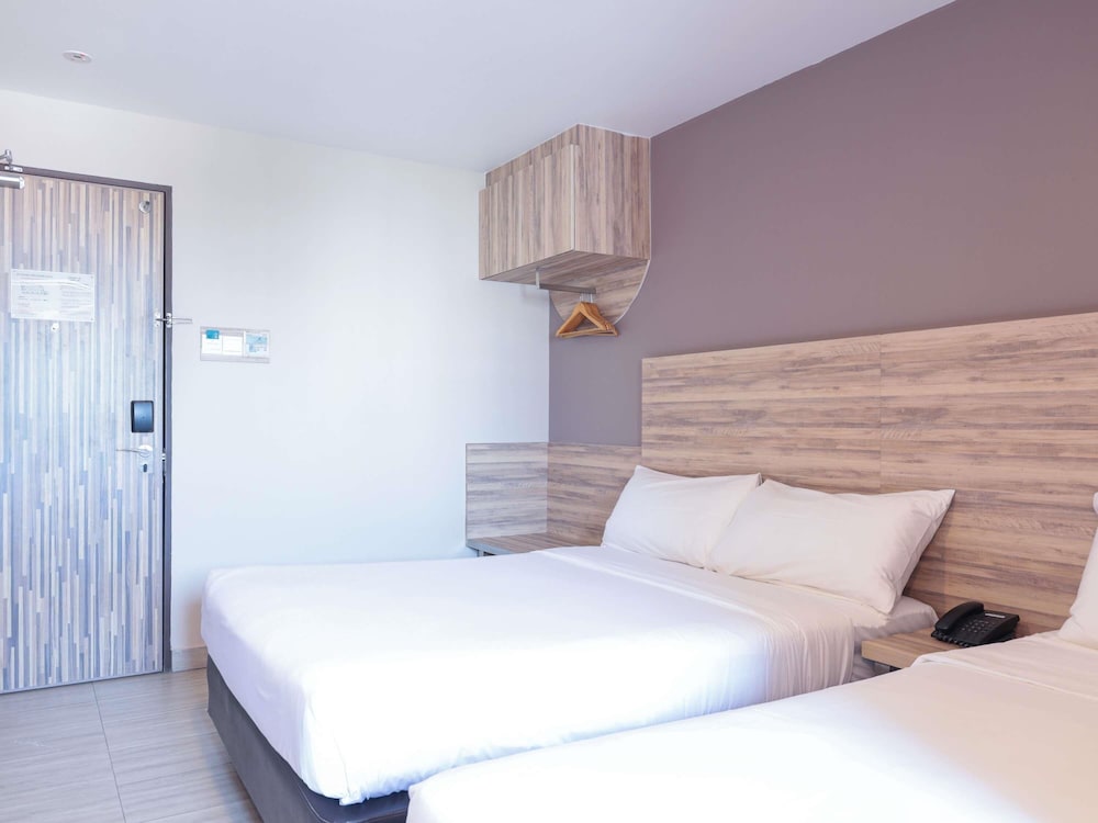 ibis budget Singapore Crystal 28/62