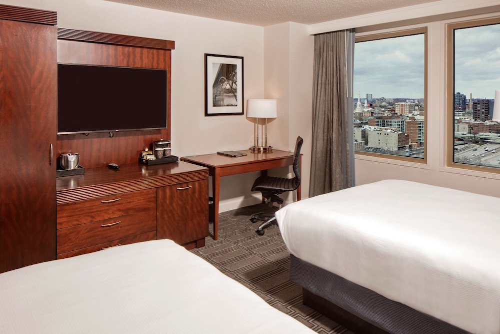 CLASSIC, 2 QUEEN BEDS, ACCESSIBLE