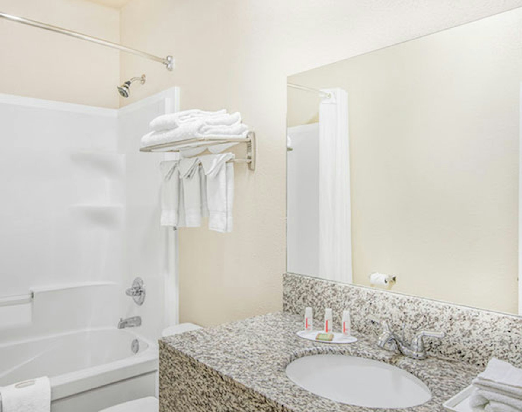 High Point Inn & Suites Peace River 30/31