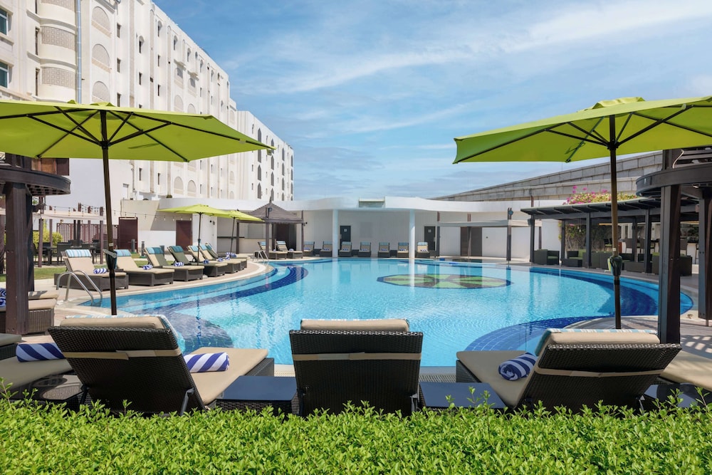 Radisson Blu Hotel Muscat 46/49