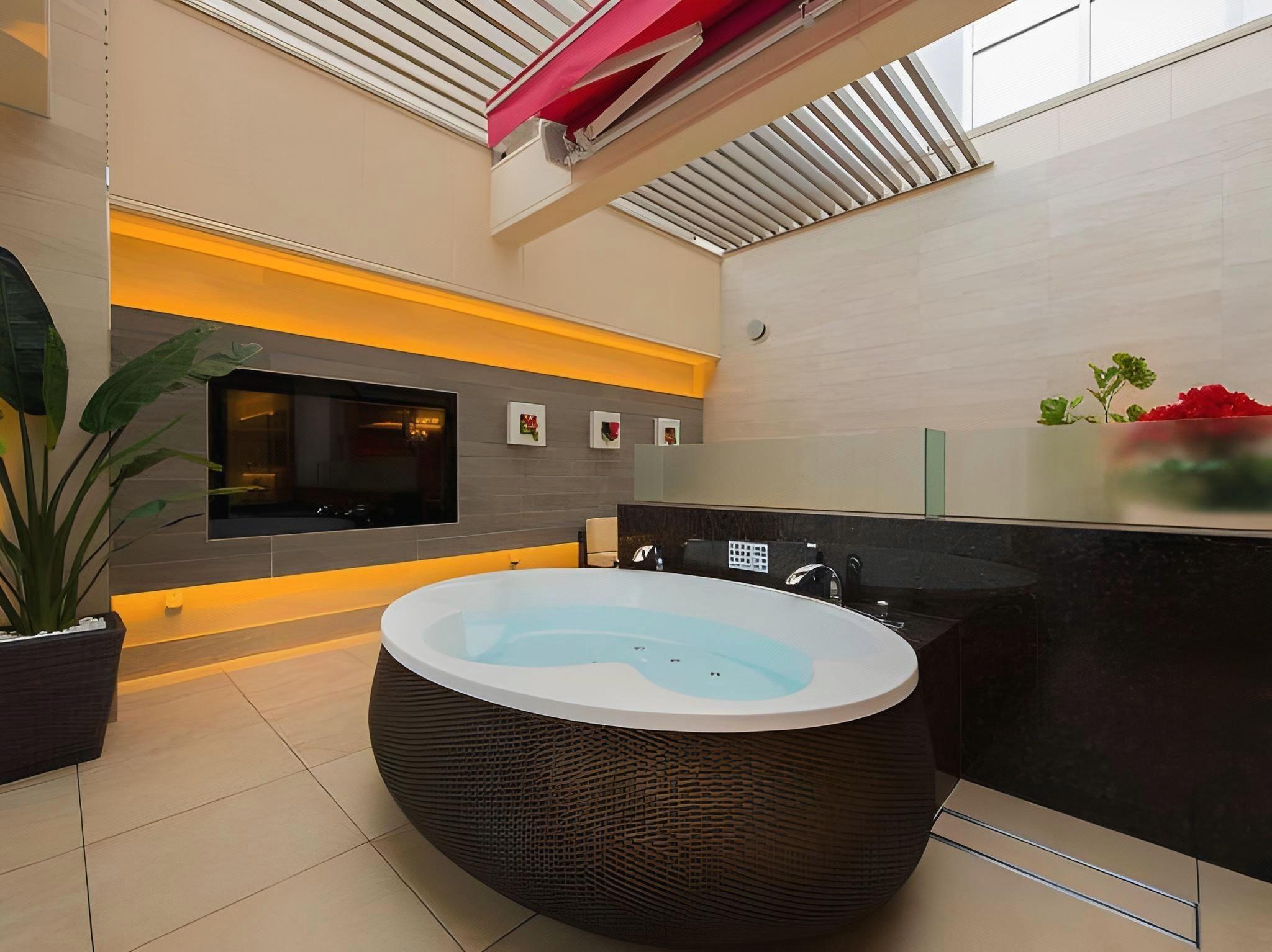Hotel Glanz Cascata 24/30
