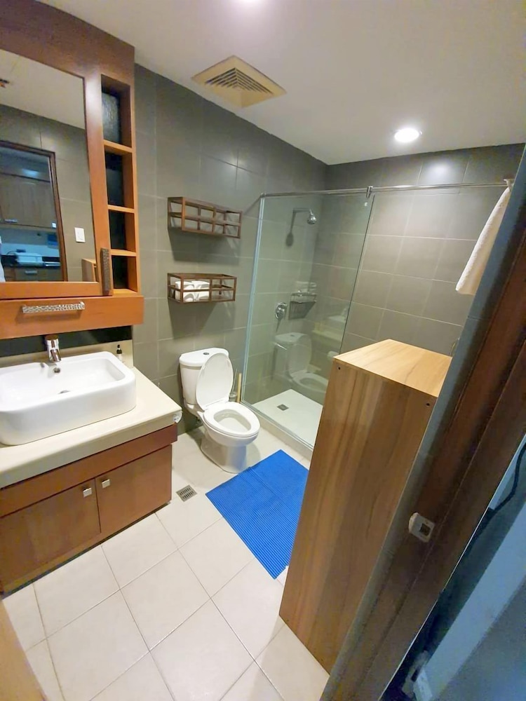 La Mirada Residences 68/87