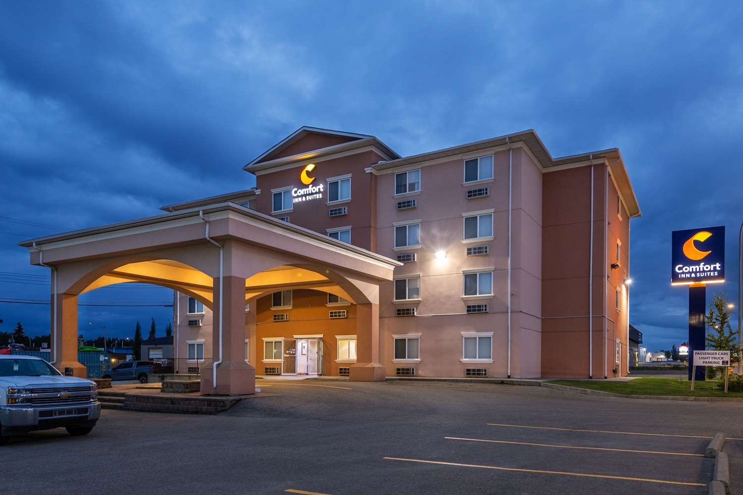 Comfort Inn And Suites Edson Yellowhead Highway 20/20