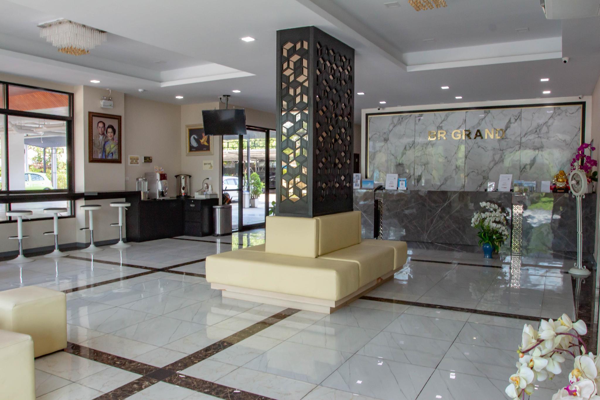 Br Grand Hotel 19/54