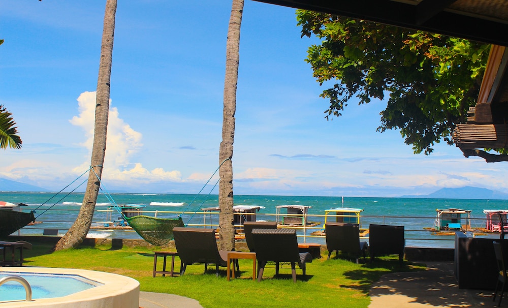The Coral Beach Club 40/50