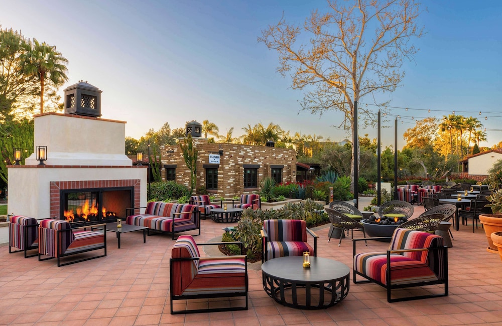 Estancia La Jolla Hotel And Spa 59/65