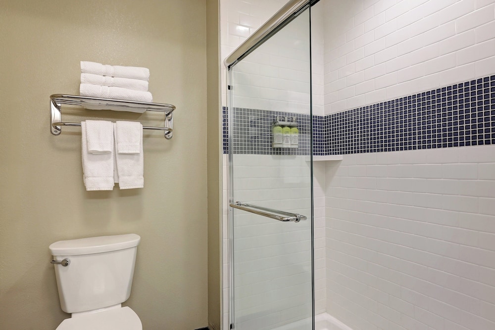 جناح بسرير كينج بغرفة نوم واحدة بمطبخ، Staybridge Suites Washington D.C. - Greenbelt 3/4