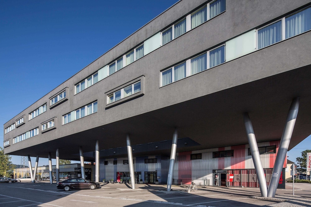 Four Points Flex by Sheraton Salzburg Messe 2/25