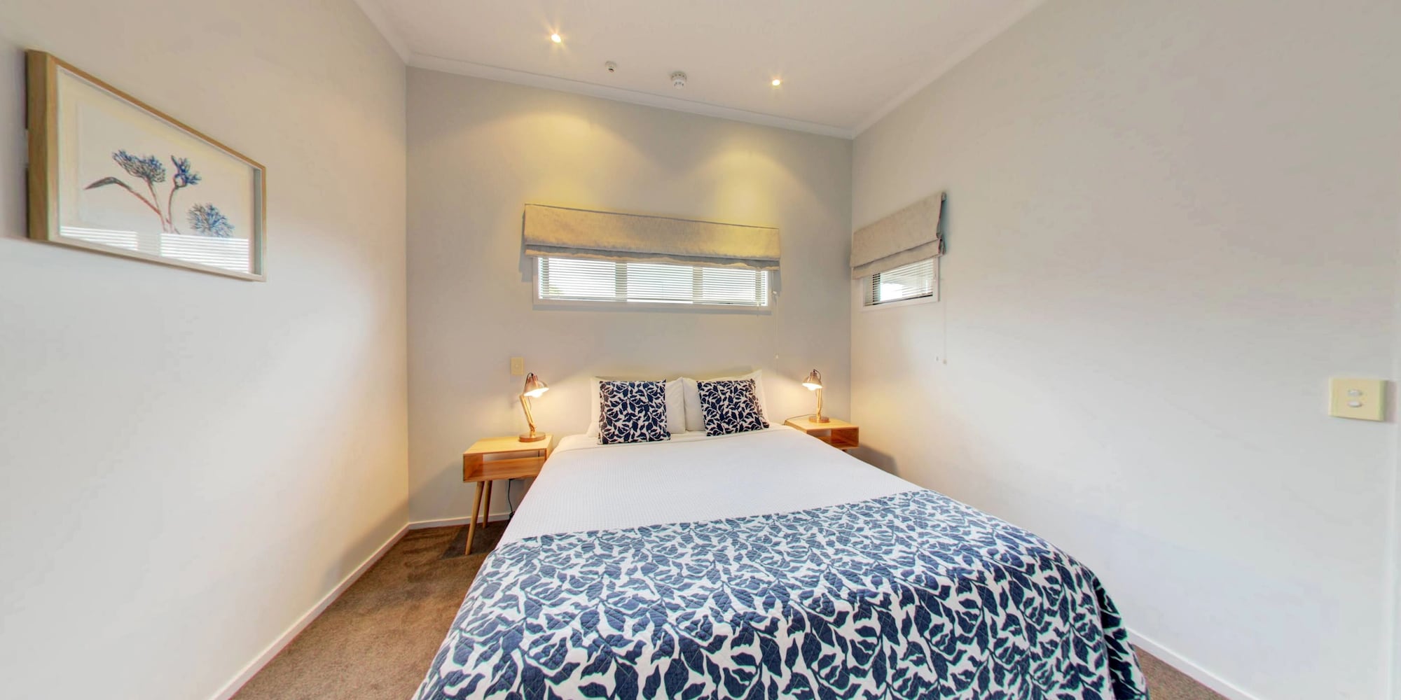 1 BEDROOM, SUITE, JETTED TUB