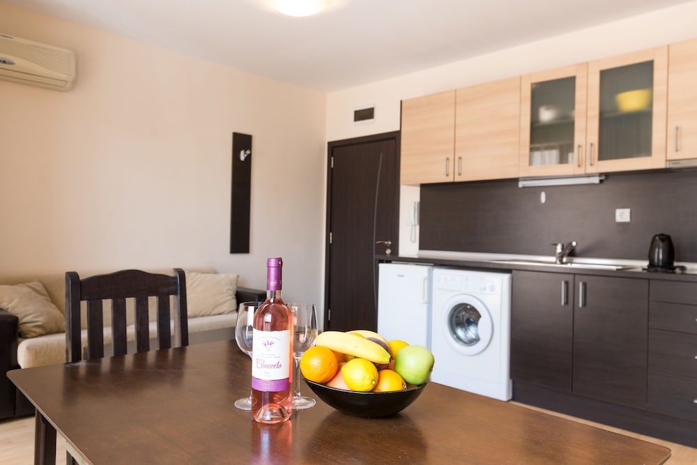 TSB Sunny Victory Apartments 56/72
