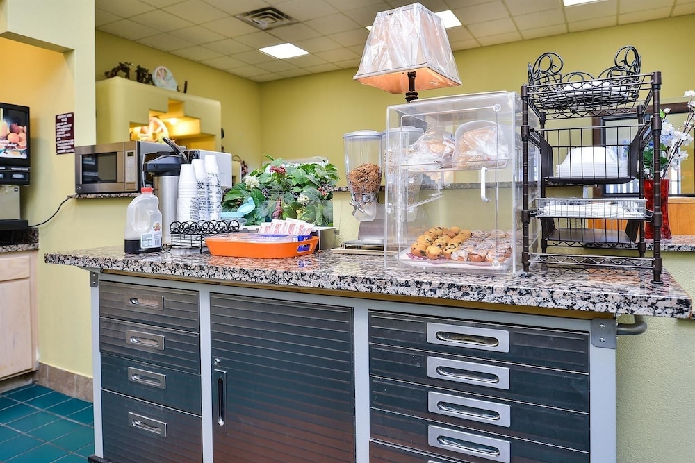 Americas Best Value Inn Prescott Valley 28/39