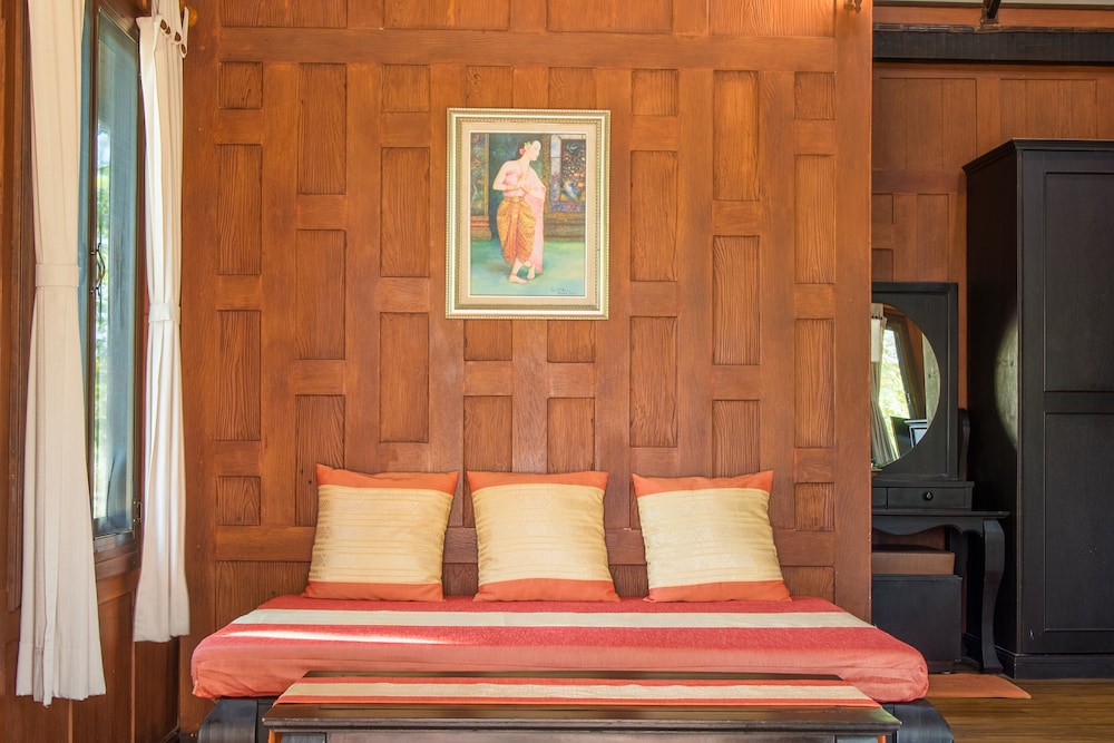ThaiLife Wellness & Meditation Resort 54/80