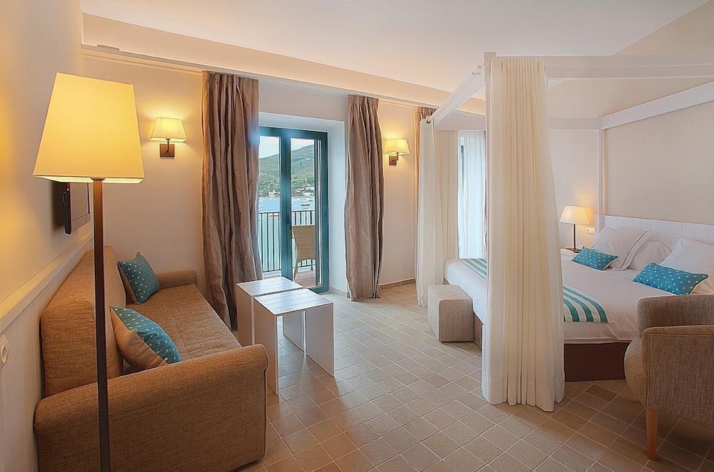 Hotel Playa Sol 30/75