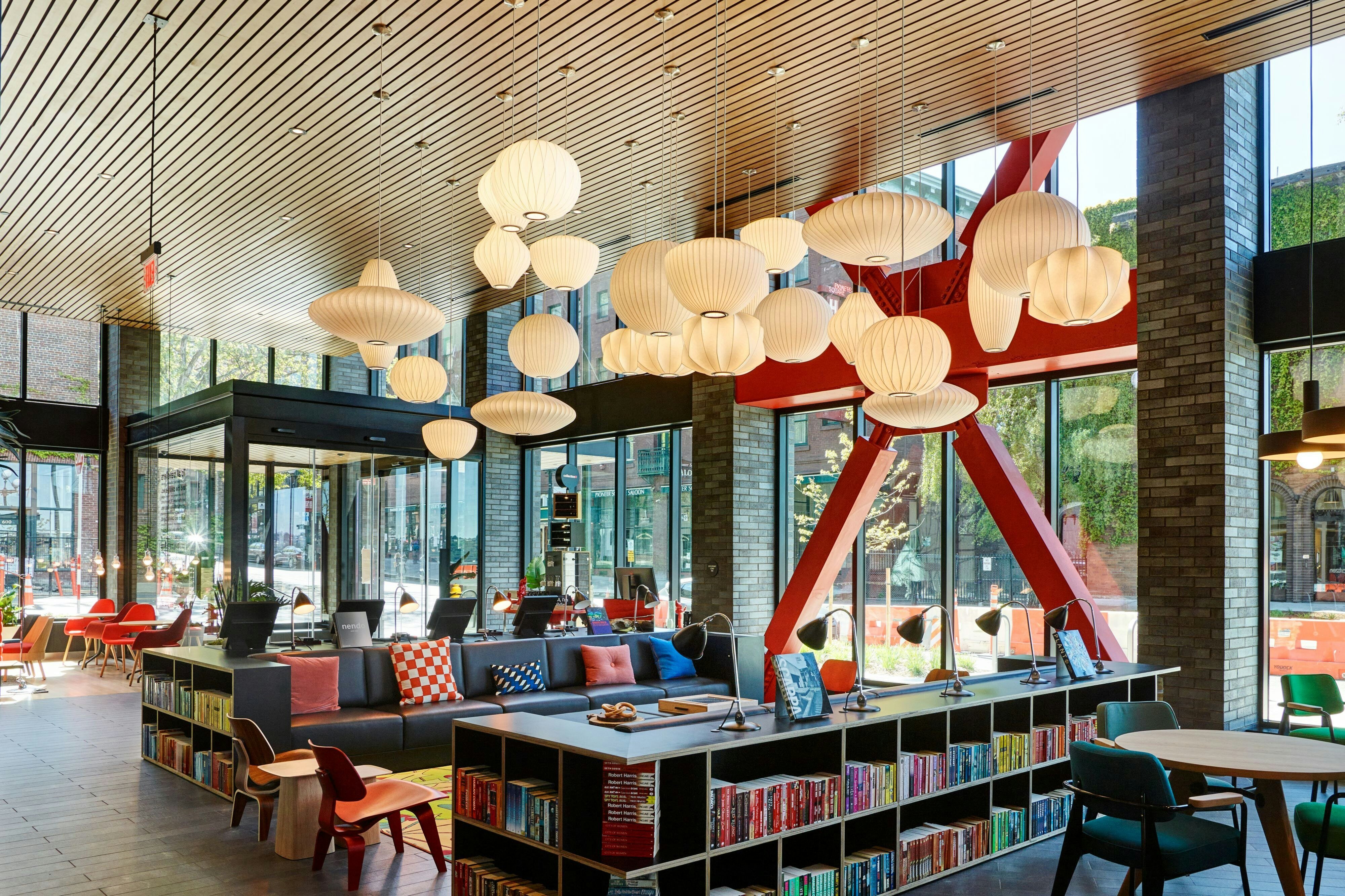 citizenM Seattle Pioneer Square 15/16