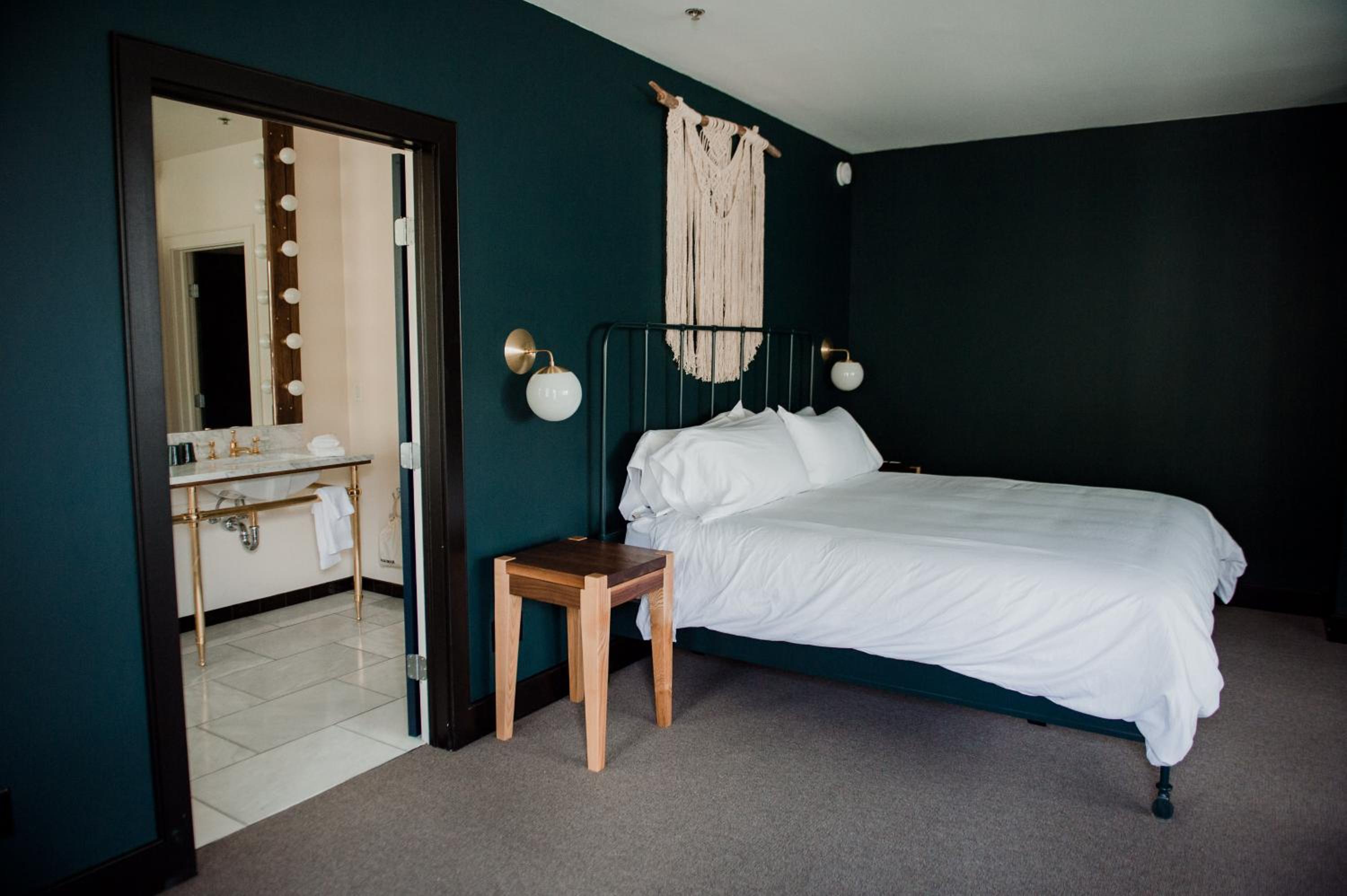 Family Suite, Surf, River View