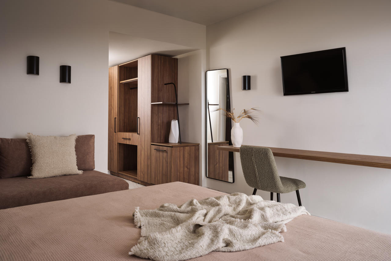 Gerakas Belvedere Hotel & Spa 62/72