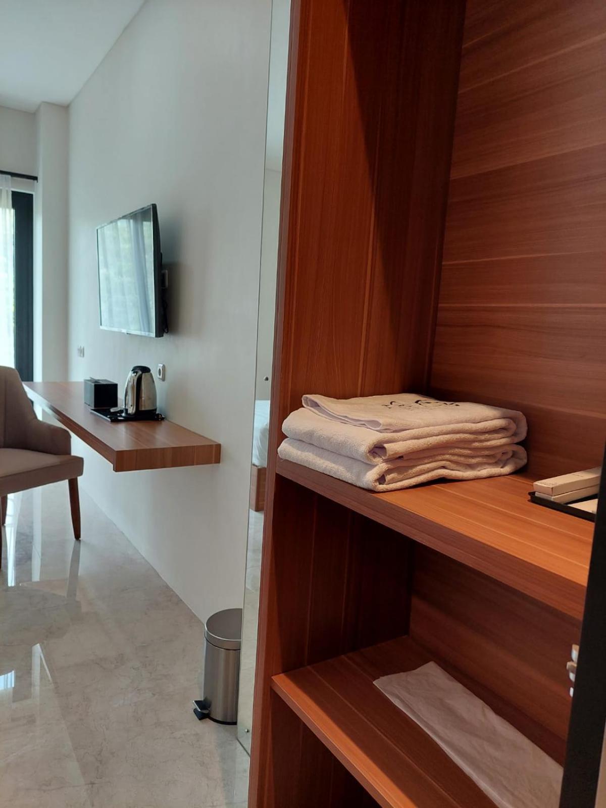 Gemma Hotel Balige 18/23