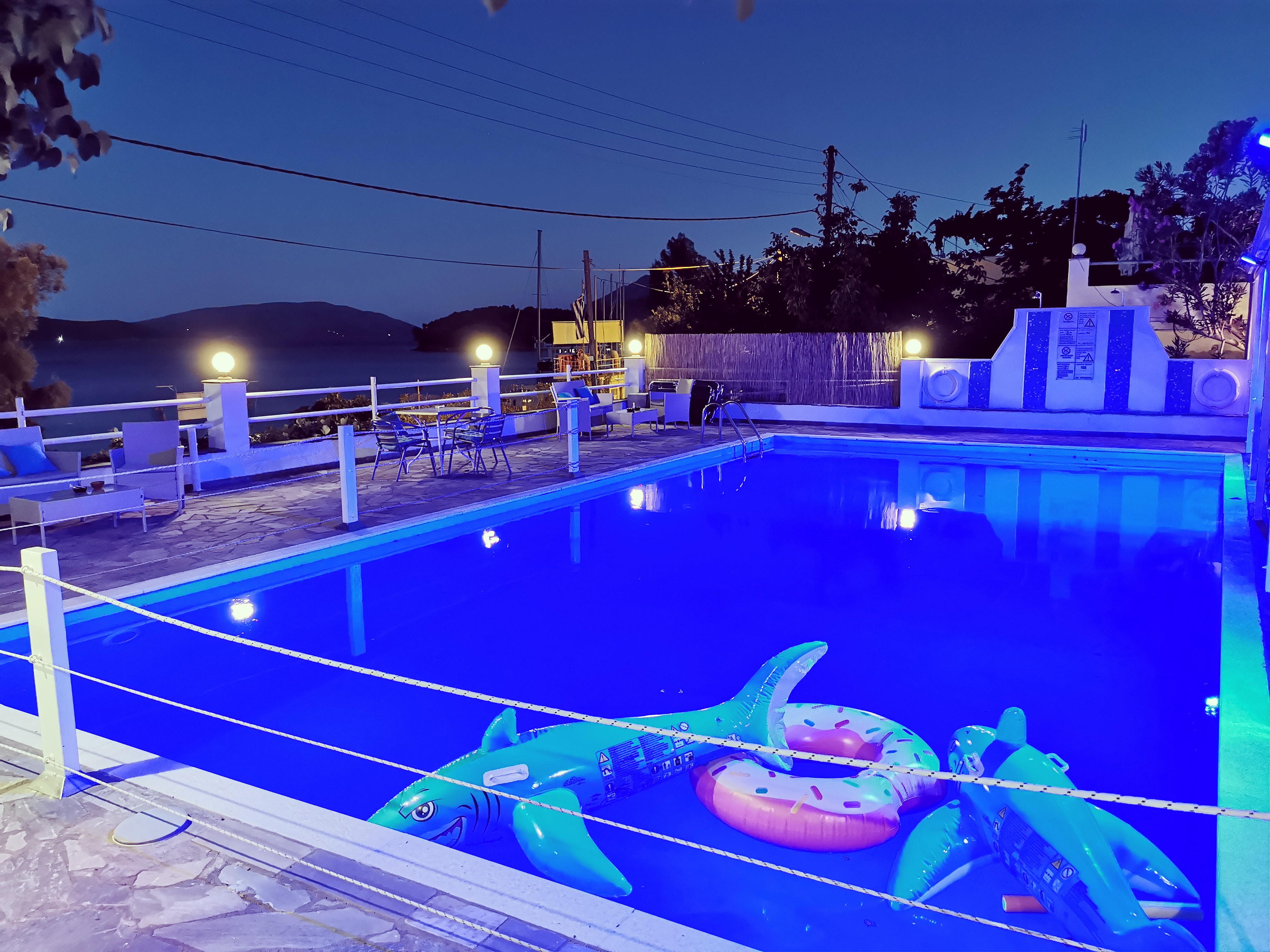 Tropicana Inn 20/50