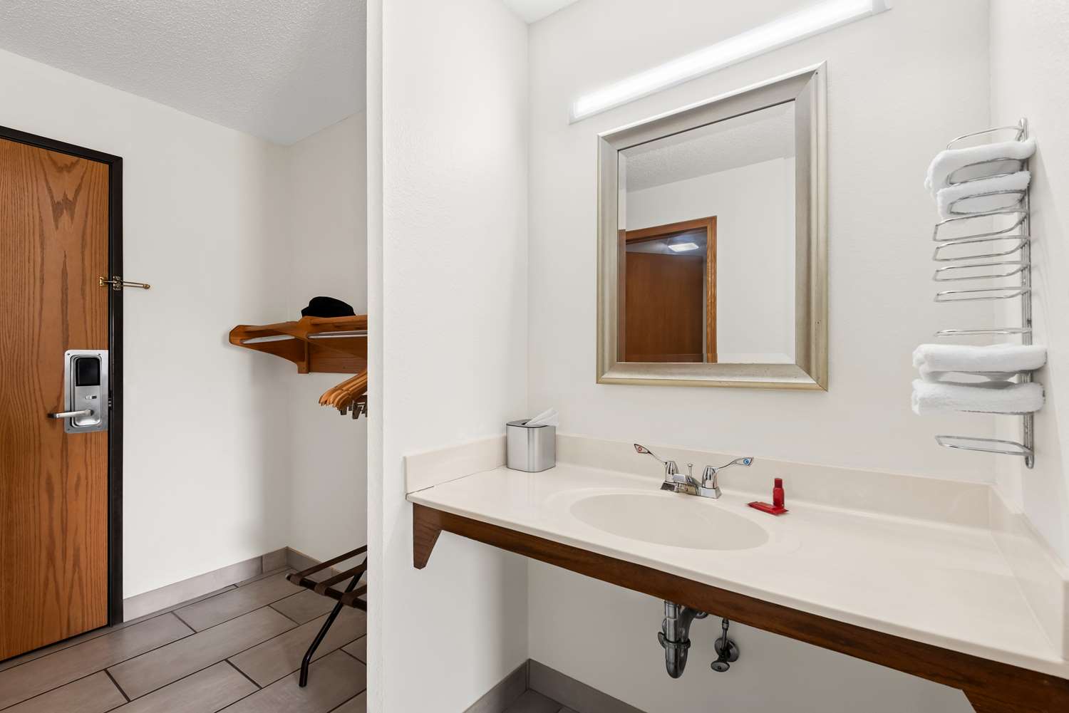 Surestay Hotel By Best Western Manchester 24/25