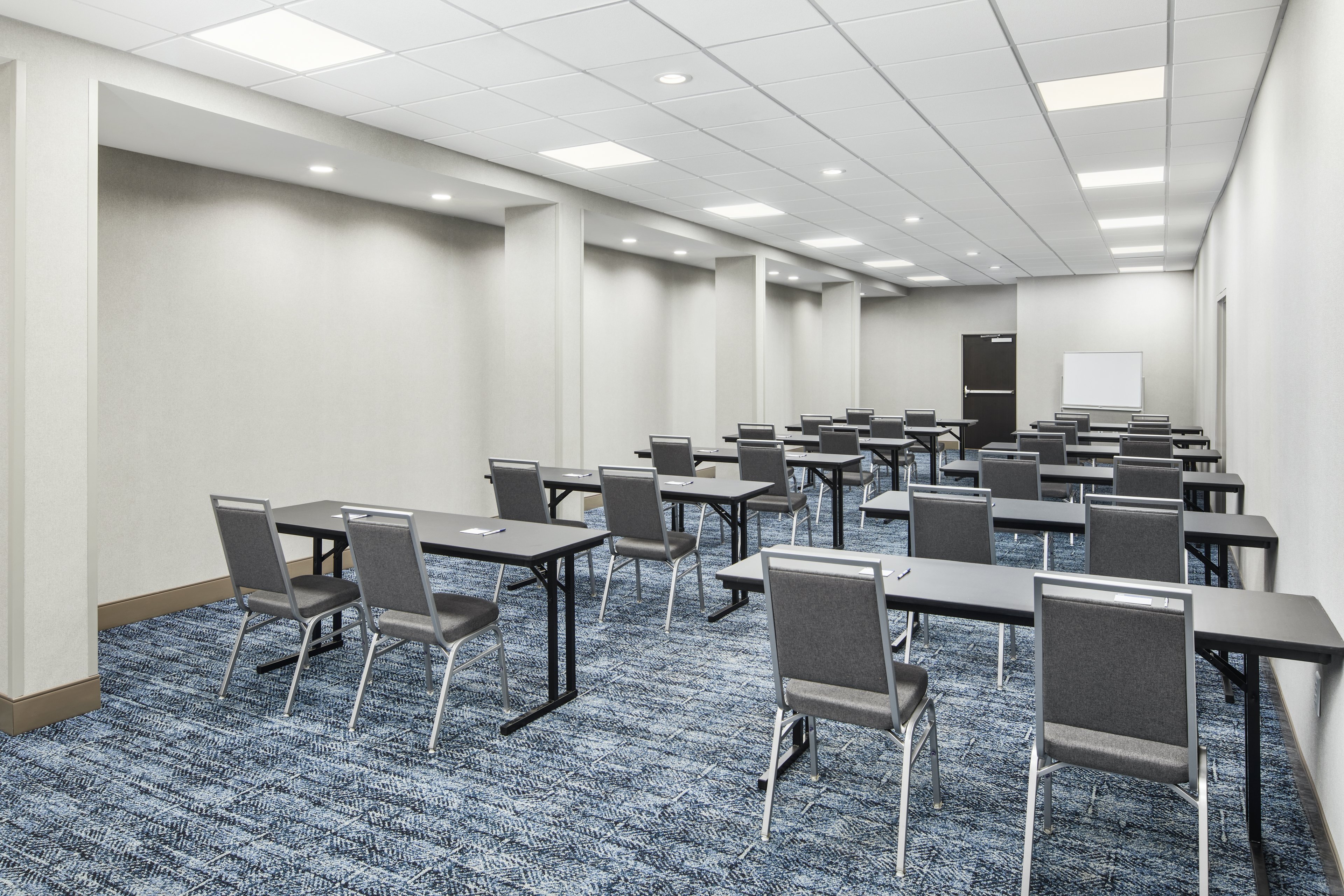 Holiday Inn Richmond I 64 West End 59/74