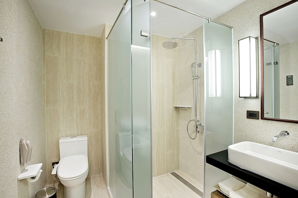 The Gaya Hotel 20/72