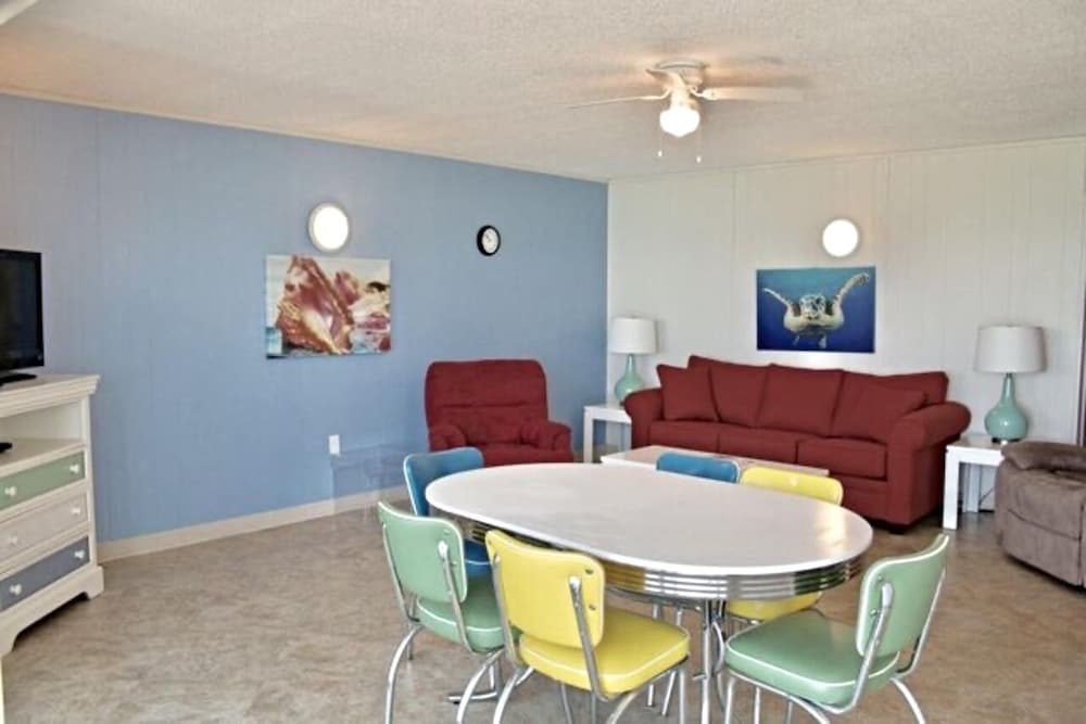 Manasota Key Resort 37/50