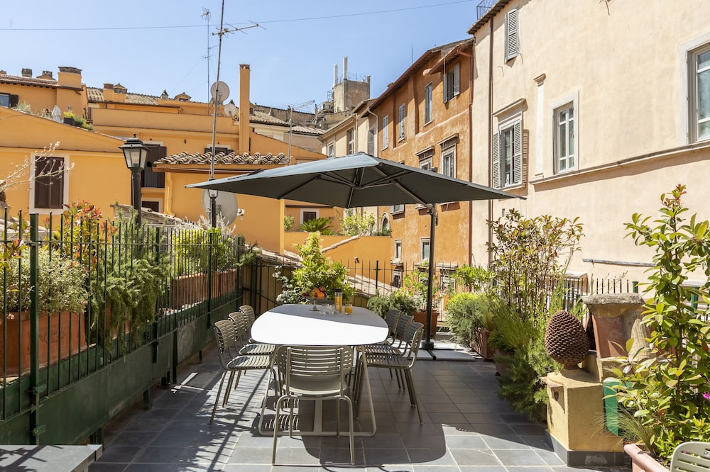 Rome Accommodation - Campo Marzio 1/30