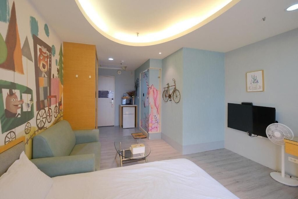85 Asia Hotel 63/69