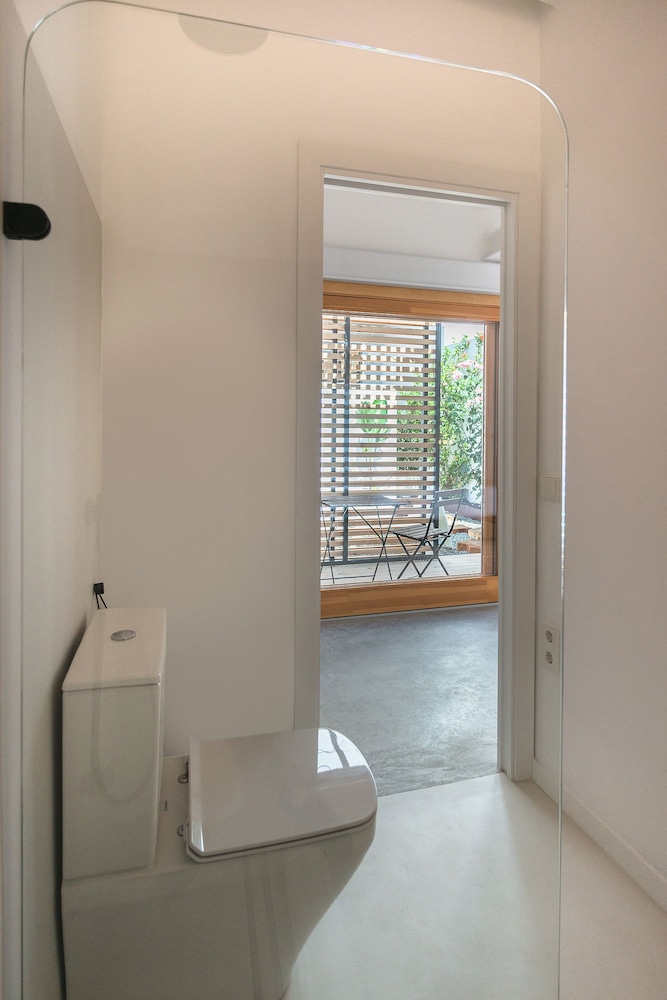 Sodium Hotel Boutique 47/50