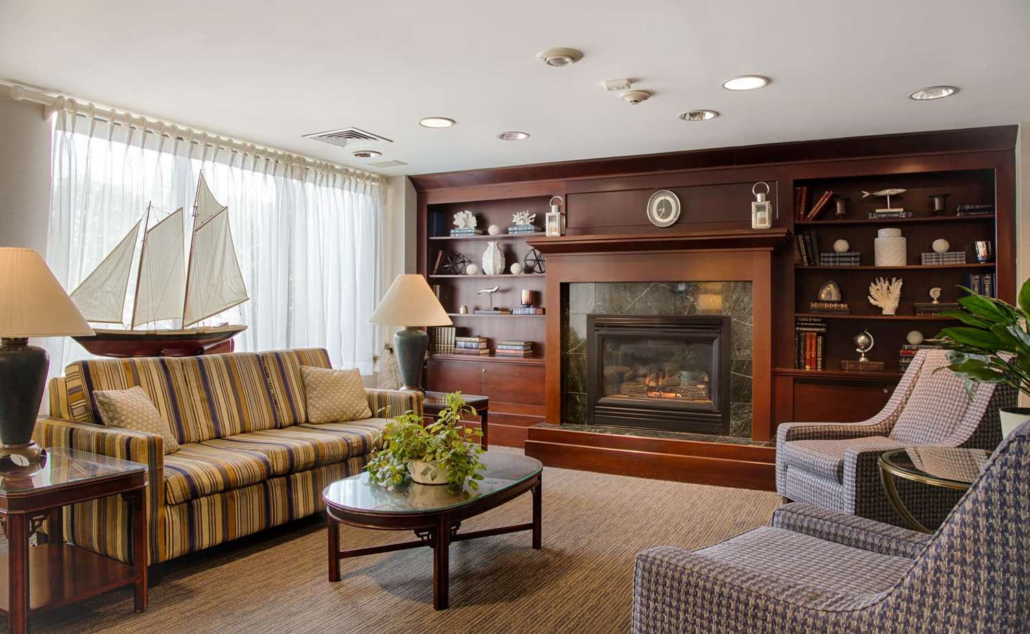 Ramada by Wyndham Boston 5/16