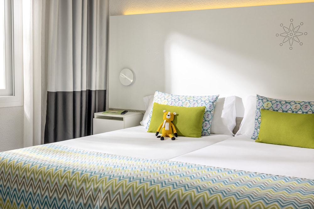 TUI Magic Life Cala Pada 16/65