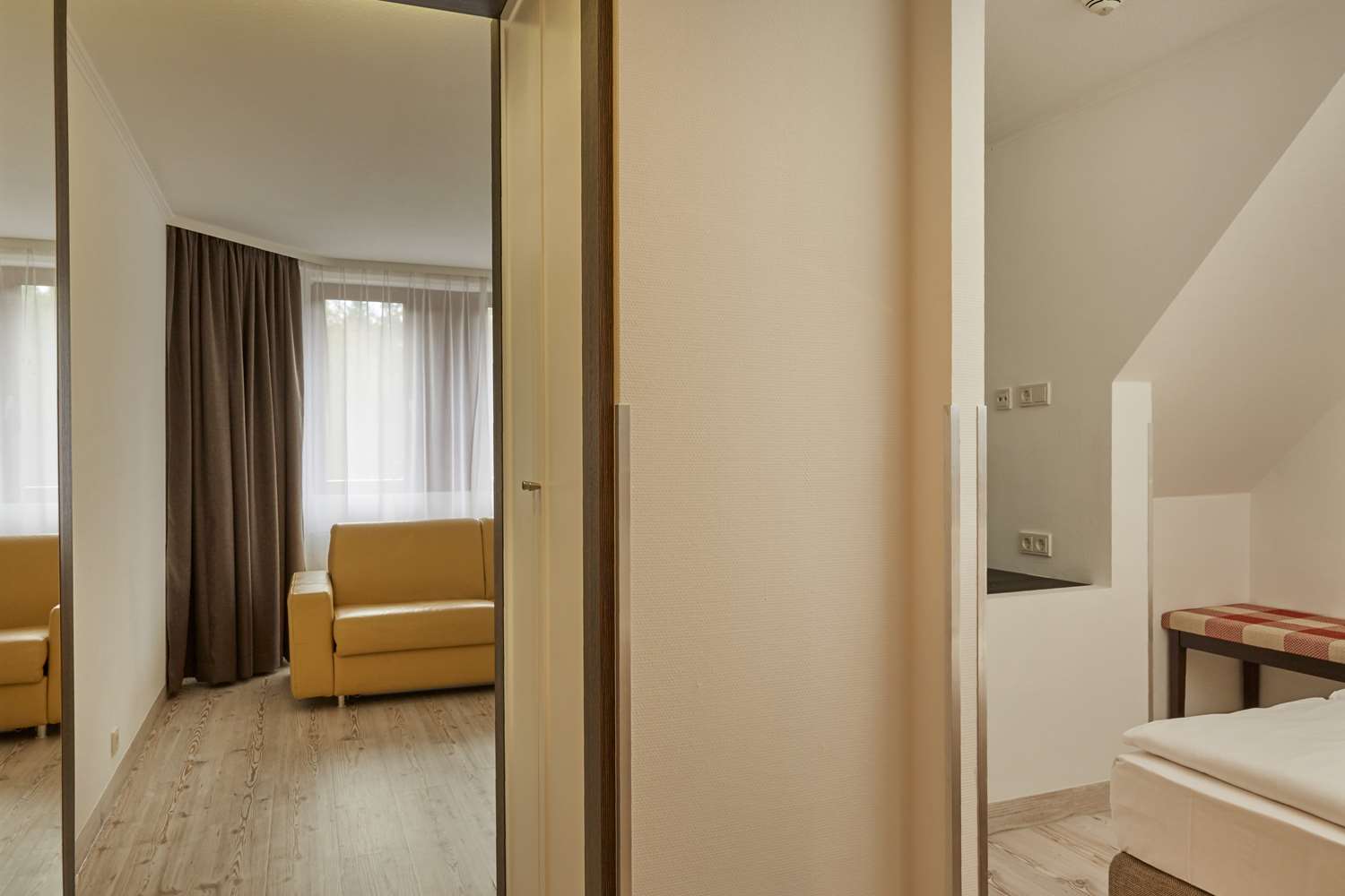 H Hotel Nuremberg Ex Ramada Landhotel 59/59