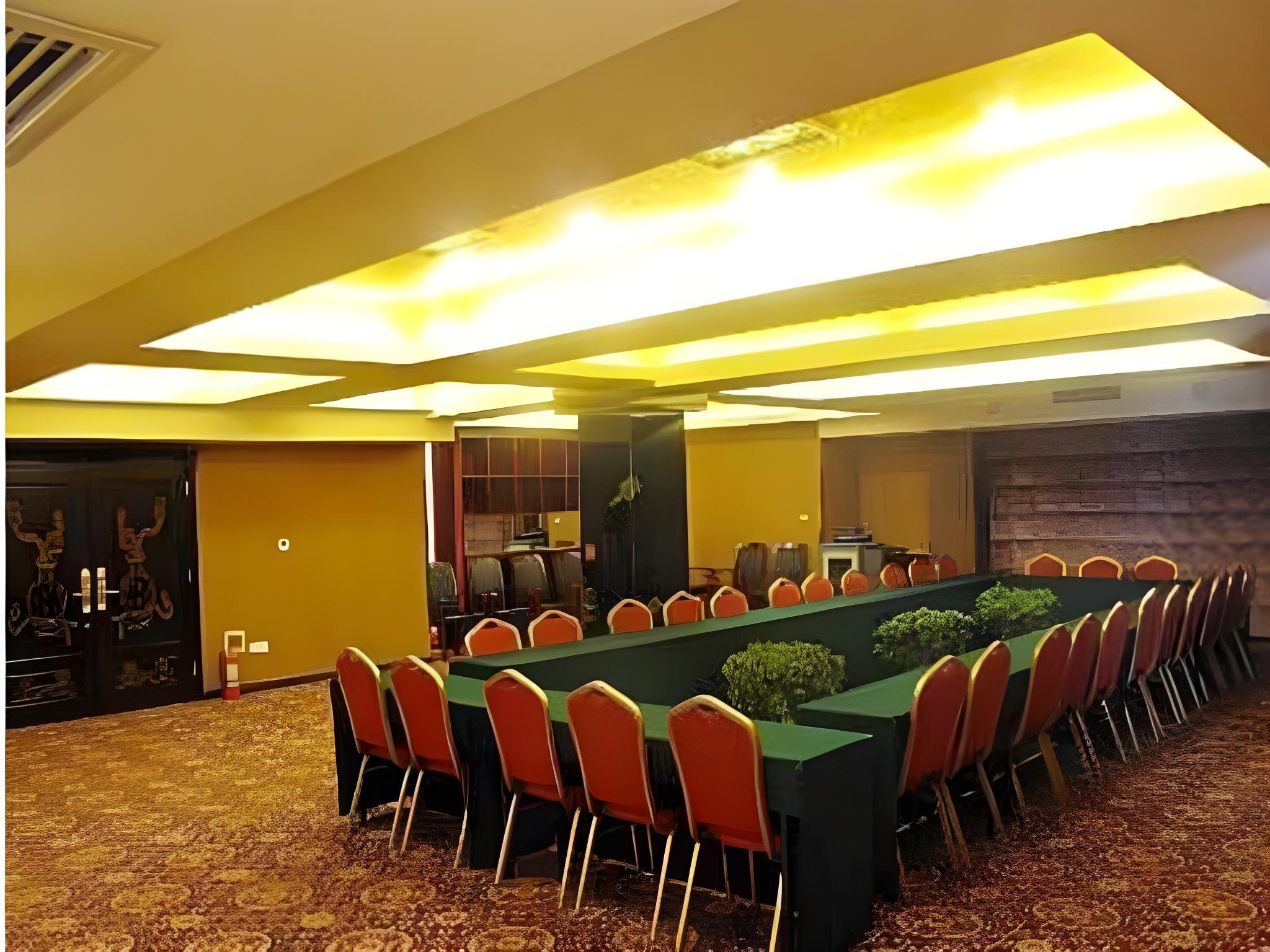 Chanwu Hotel - Dengfeng 50/51
