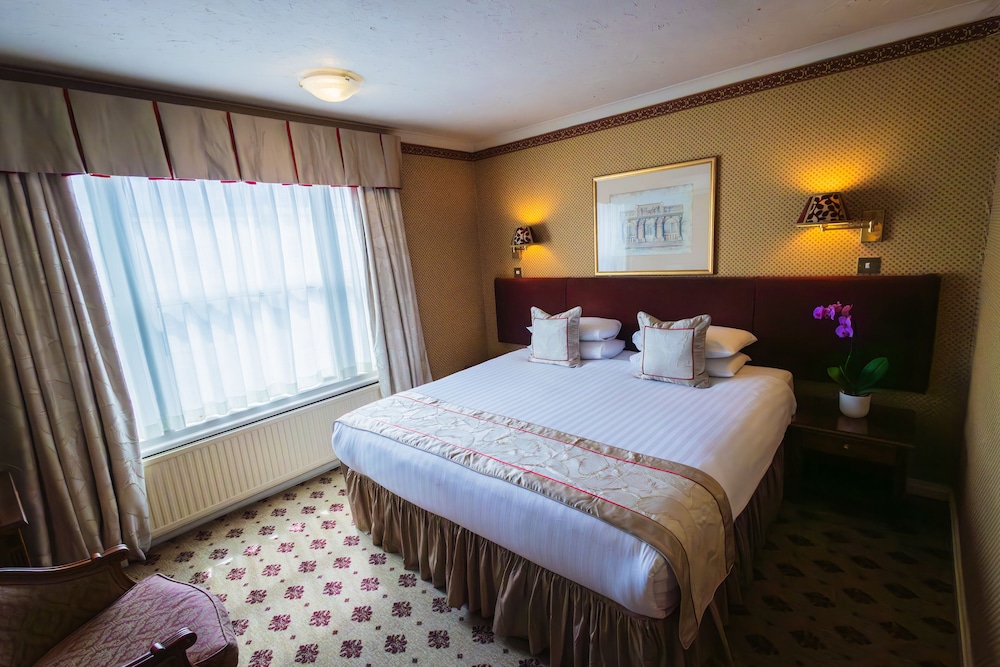 London Lodge Hotel 36/72
