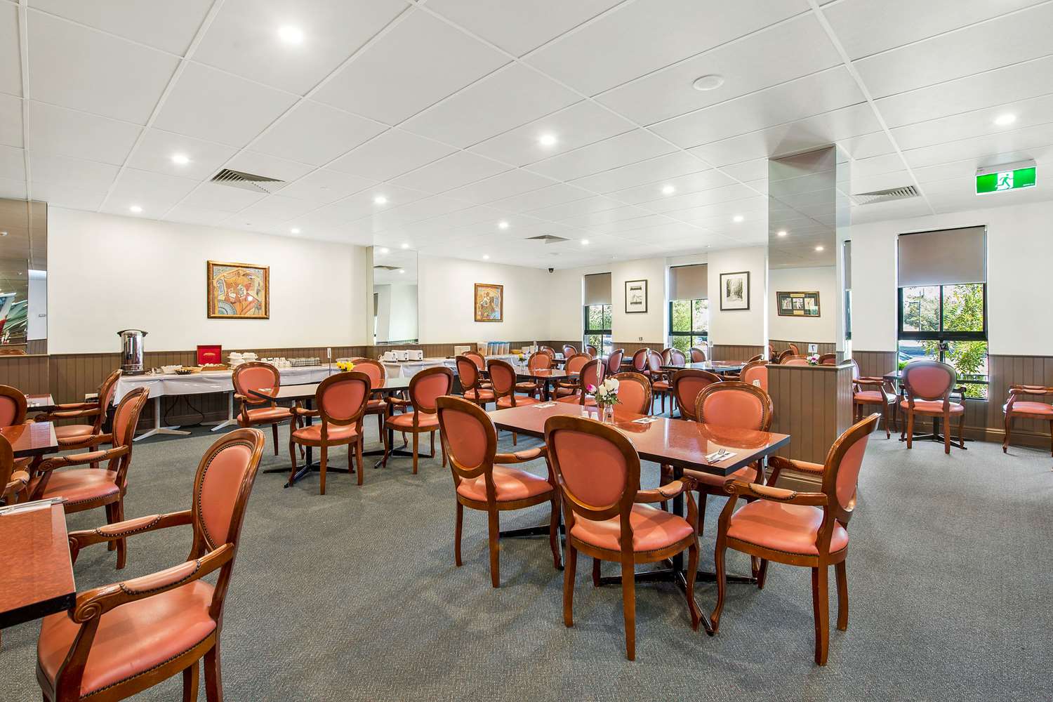Comfort Hotel Dandenong 21/29