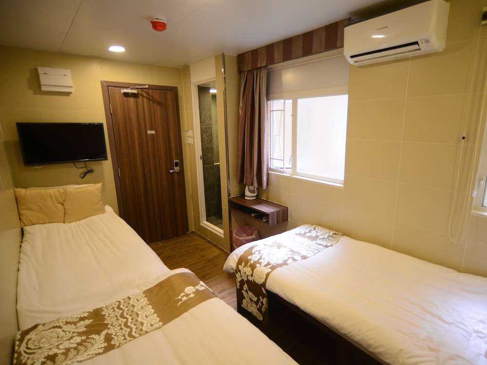 Kong Hing Guest House 9/67