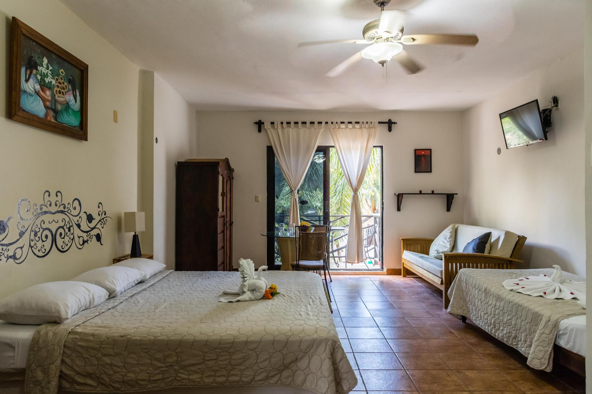 Deluxe, Apartment, Street View