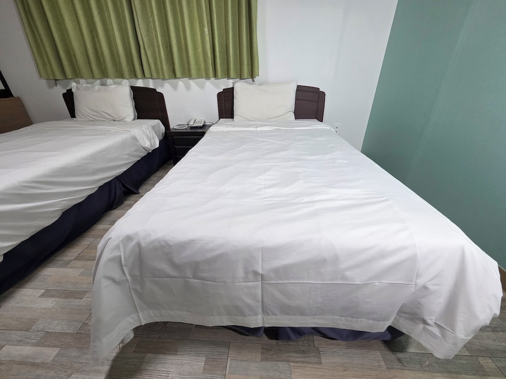 Olle Tourist Hotel 24/40