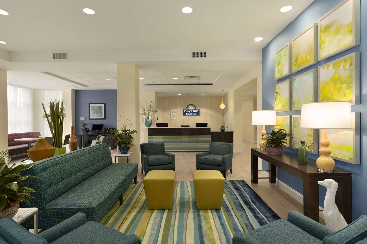 Sleep Inn & Suites Altoona North 18/25