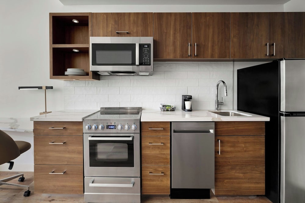 TownePlace Suites by Marriott Ventura Oxnard 33/45