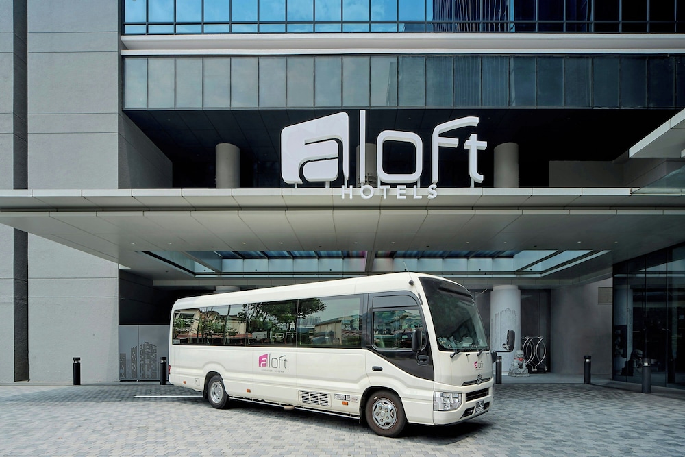 Aloft Singapore Novena 56/65