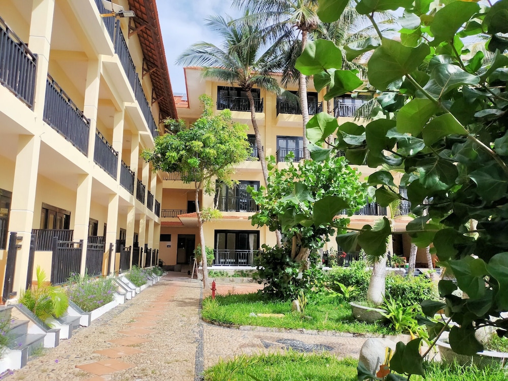 Hon Rom 1 Resort 42/50