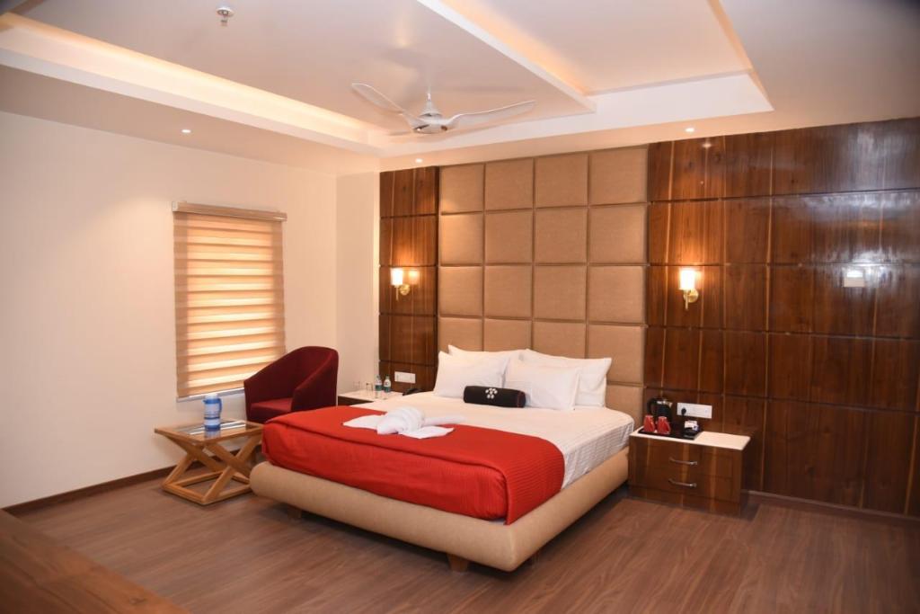 Mastiff Grand Regal Resort Arrah 26/42