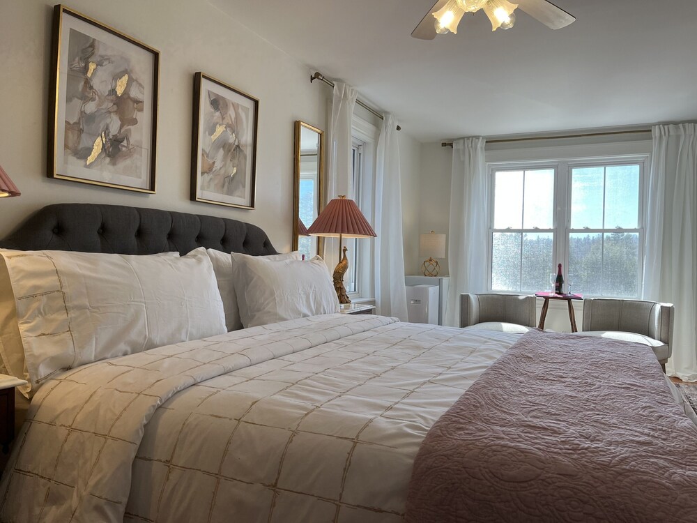 Surfside Inn 16/50