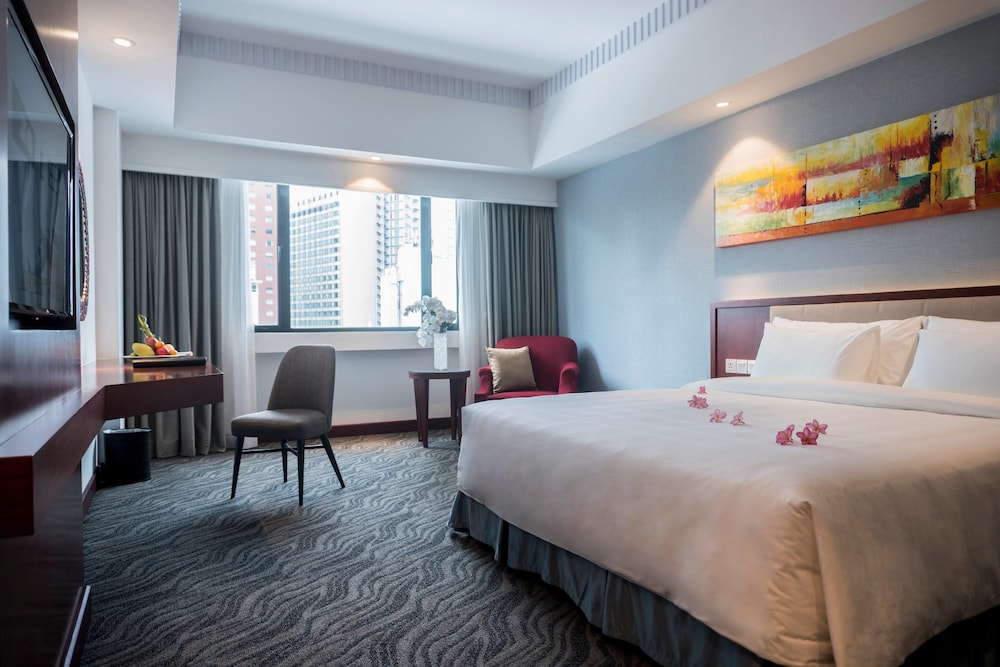 غرفة كلوب غراند بسريرين منفصلين بإطلالة، Saigon Prince Hotel 4/10