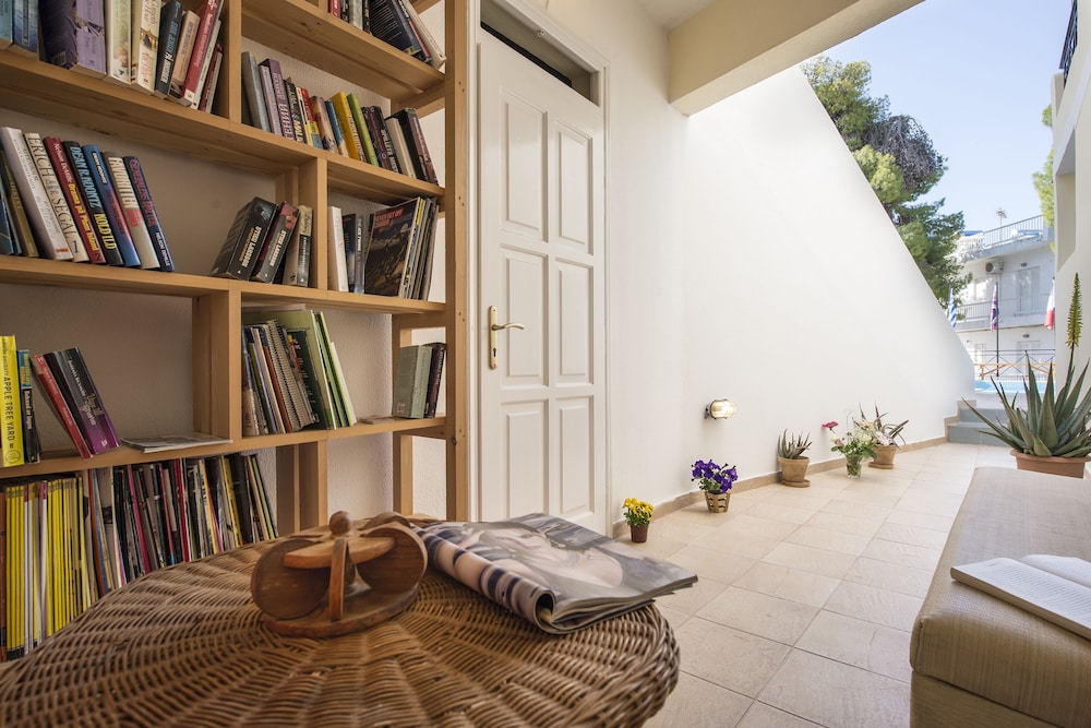 KOSTIS VILLAS 58/70