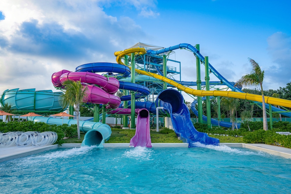 Nickelodeon Hotels and Resorts Riviera Maya All Inclusive 37/44