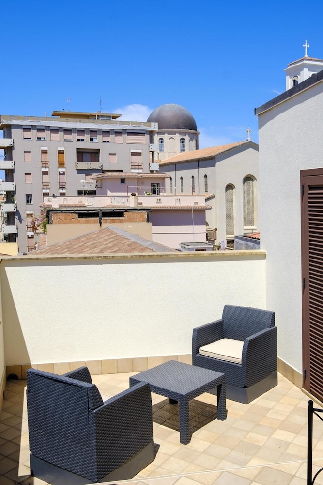 HOTEL MEDICI 33/41