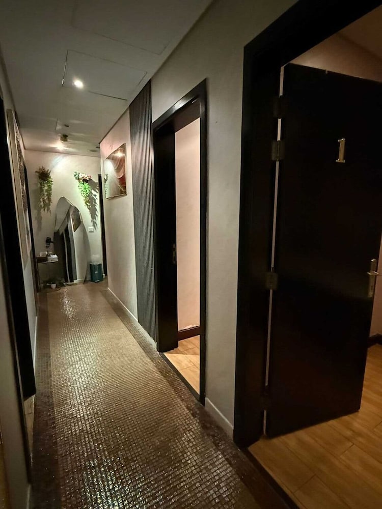 رند بواسطة واندلس(Rand Hotel by Wandalus) 38/75